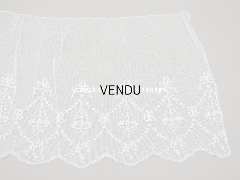 画像7: 【クリスマスセール2022対象外】アンティーク 花の刺繍入り 幅広レース 幅26.5〜28.5cm