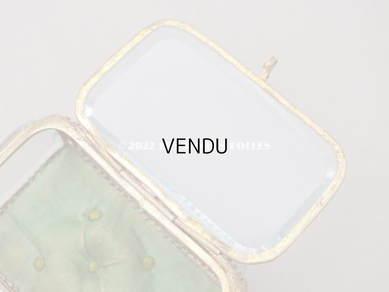 画像4: 【クリスマスセール2022対象外】19世紀末 アンティーク ジュエリーボックス グリーンのクッション ロカイユ装飾の脚