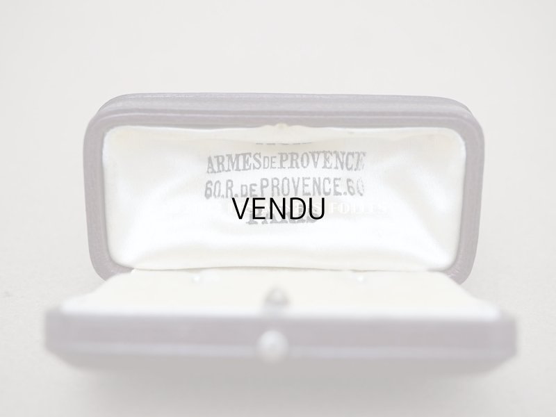 画像5: 【クリスマスセール2022対象外】アンティーク 本革製 王冠＆イニシャルの型押し　 ジュエリーボックス　ブラウン