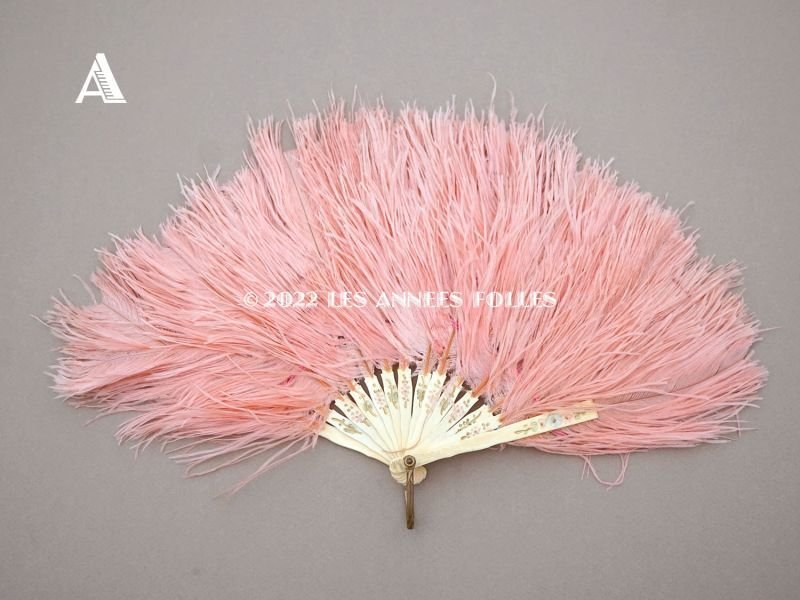 画像3: ＊蚤の市＊1900年代 アンティーク 小さな姉妹用　淡いピンクのフェザーの小さなファン 
