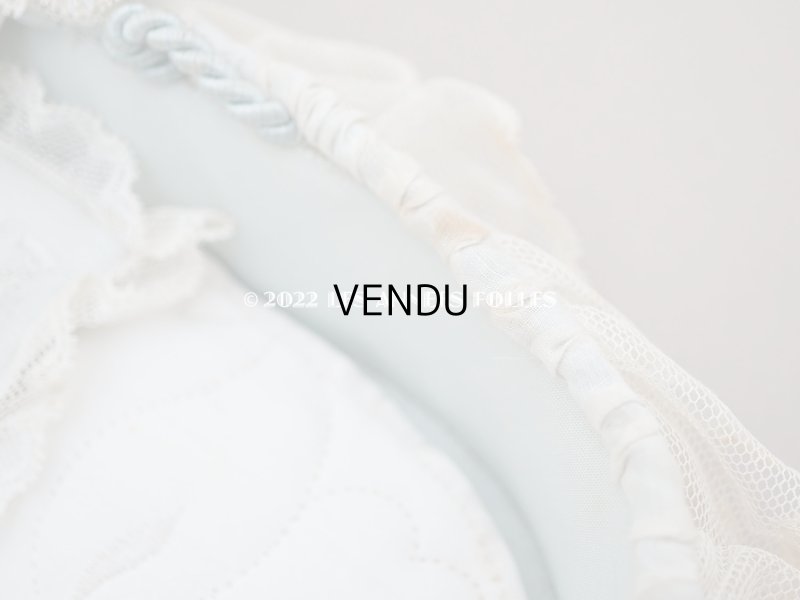 画像23: 【クリスマスセール2022対象外】アンティーク  ドールベッド & ドールドレスのセット ベビードール用　手縫い＆手刺繍＆手編みのレース