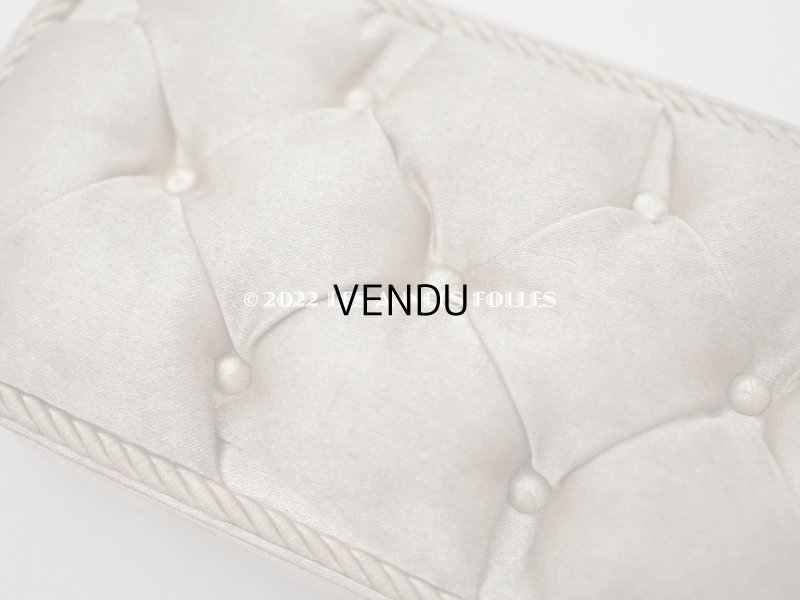 画像7: 19世紀末 アンティーク シルク製 チョコレートのお菓子箱 ゴールド