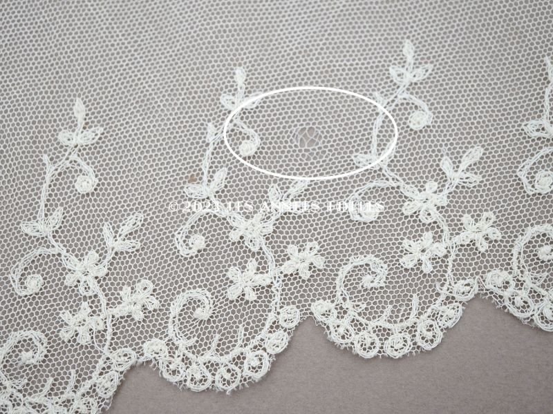 画像12: アンティーク 花の刺繍入り 幅広レース アイボリー 幅13cm