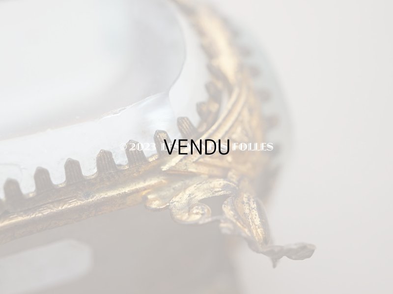 画像11: 19世紀末 アンティーク 小さなジュエリーボックス スモーキーブルーのクッション ロカイユ装飾の脚