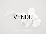 アンティーク ベルベットの薔薇の布花 オフホワイト