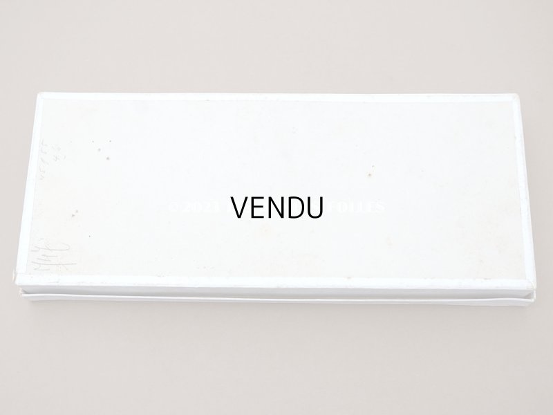 画像3: アンティーク プレザントワール 硝子の蓋のショーケース 初聖体の腕章入れ