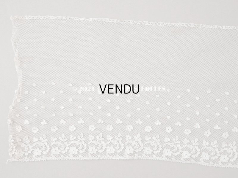 画像4: アンティーク 花の刺繍入り 幅広レース オフホワイト　42cm 幅15.7cm