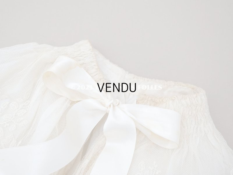 画像4: 1900年代 アンティーク 小さな女の子用 レース&シルク製ケープ 着丈56cm