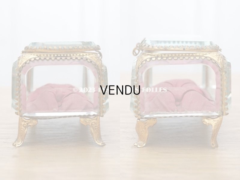 画像6: 19世紀 アンティーク 大きなジュエリーボックス ボルドーのシルク製クッション