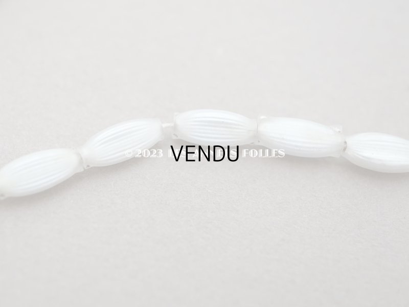 画像4:  アンティーク スフレビーズ マーキス型 ライン入り ホワイトシルバー  4×9mm  約390ピース 吹きガラス製 ビーズ