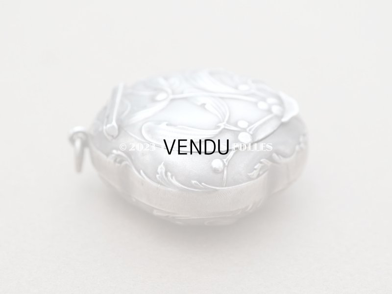 画像8: アンティーク シルバー製 ヤドリギのパウダーケース 