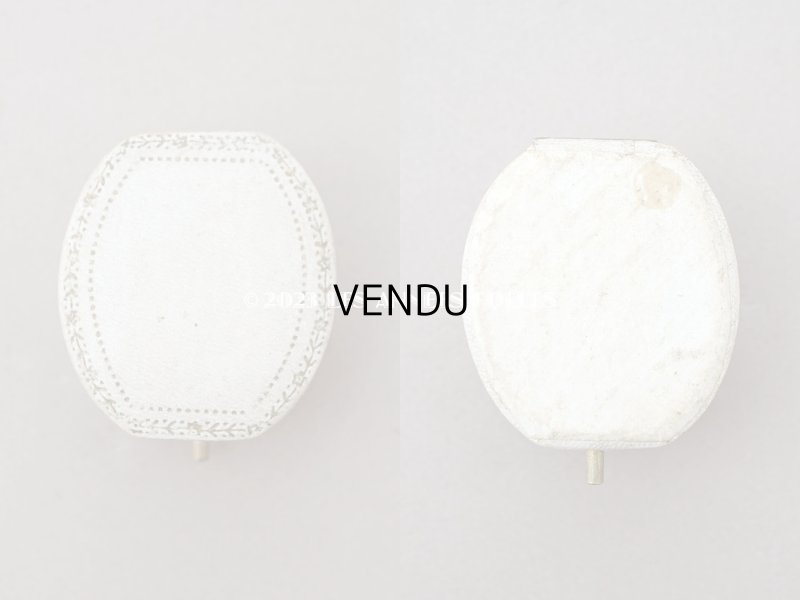 画像3: アンティーク リング用 ジュエリーボックス　金彩入り オフホワイト　リングボックス