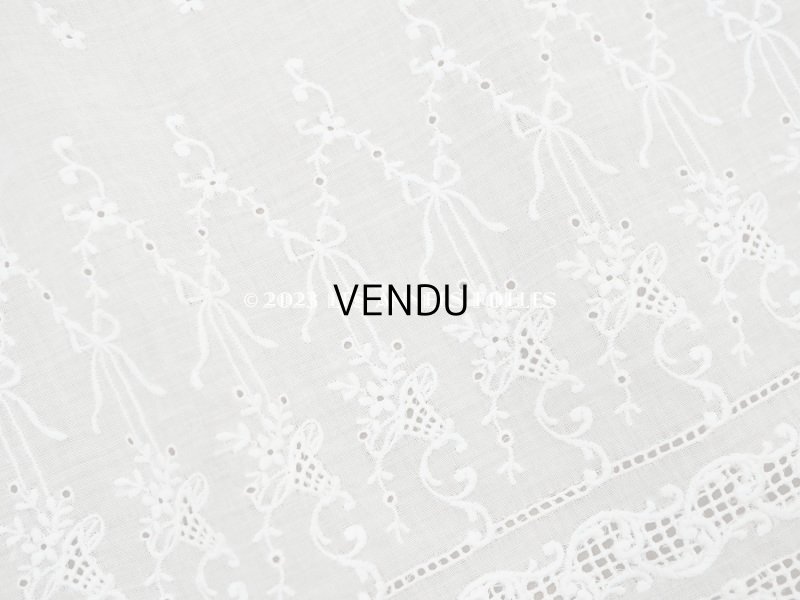 画像6: 【13周年セール対象外】アンティーク 幅広レース リボンが結ばれた花かごの刺繍入り 2.2m 幅33.5cm　ペチコートの裾