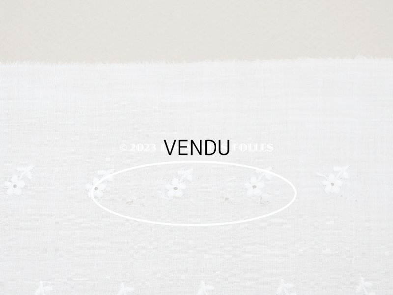 画像12: アンティーク 幅広レース リボンが結ばれた花かごの刺繍入り 2.2m 幅33.5cm　ペチコートの裾