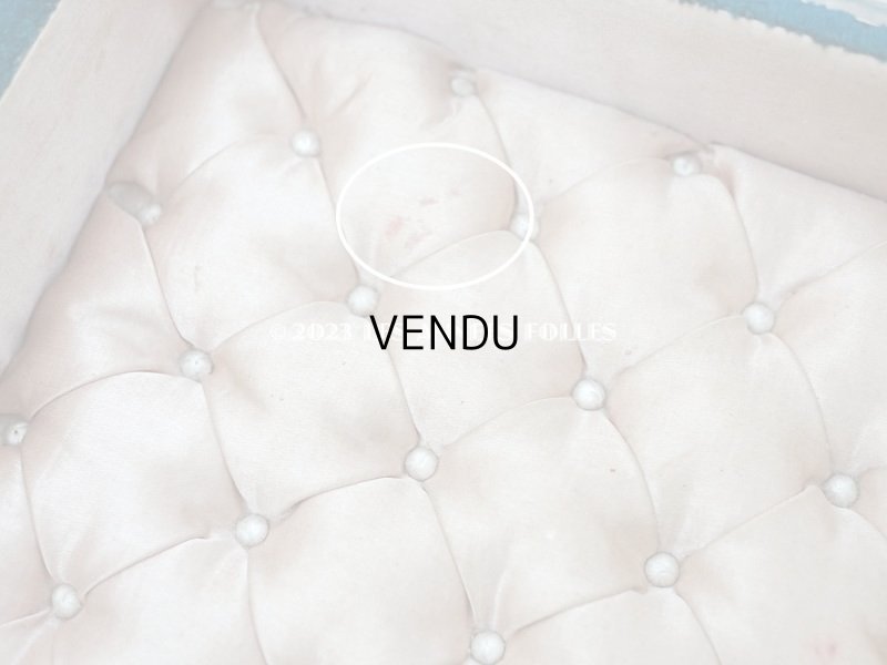 画像10: 19世紀末 アンティーク 裁縫箱　パウダーピンクのシルククッション＆ブルーグリーンのベルベット