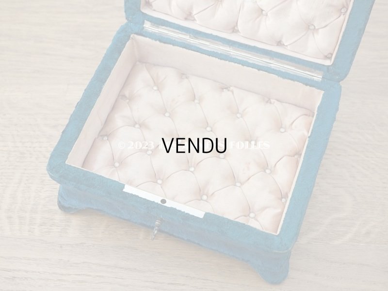 画像7: 19世紀末 アンティーク 裁縫箱　パウダーピンクのシルククッション＆ブルーグリーンのベルベット