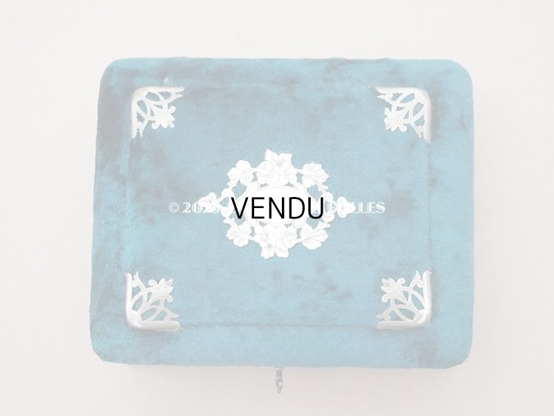 画像11: 19世紀末 アンティーク 裁縫箱　パウダーピンクのシルククッション＆ブルーグリーンのベルベット