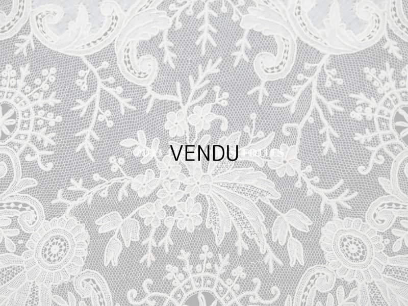 画像5: 19世紀 アンティーク ポワンドガーズ 結婚式のハンカチ【 ポワン・ド・ガーズ 】