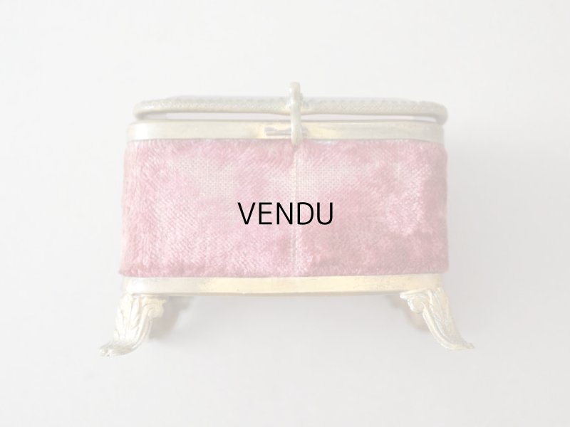 画像3: 19世紀末 アンティーク 小さなジュエリーボックス ボルドーのベルベット＆シルククッション 