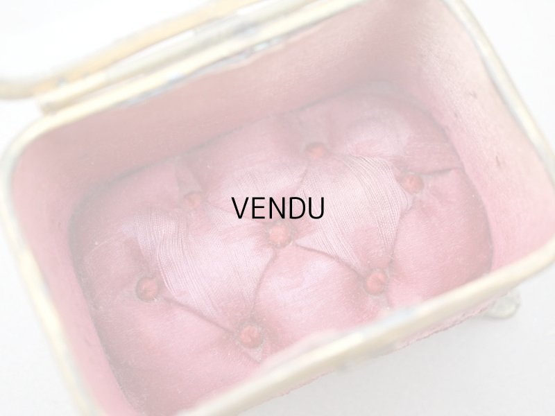 画像8: 19世紀末 アンティーク 小さなジュエリーボックス ボルドーのベルベット＆シルククッション 