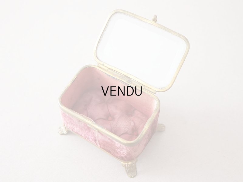 画像6: 19世紀末 アンティーク 小さなジュエリーボックス ボルドーのベルベット＆シルククッション 