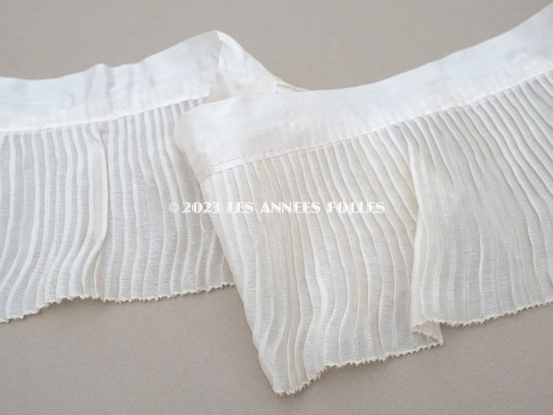 画像3: アンティーク シルク製 幅広 プリーツリボン オフホワイト&アイボリー  11cm幅