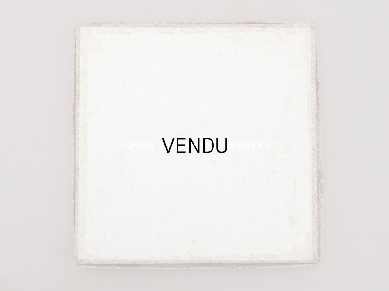 画像3: アンティーク ピンクの薔薇のメダイヨンのハンキーケース リボン付 カルトナージュボックス