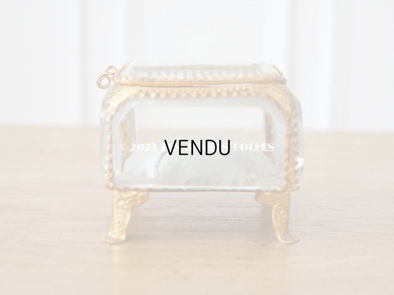 画像10: 19世紀末 アンティーク ジュエリーボックス スモーキーブルーのシルククッション