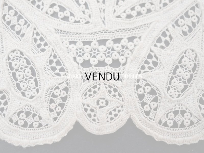 画像11: 18世紀 アンティーク ニードルレース&ホワイトワーク 結婚式のハンカチ ガリエラ美術館