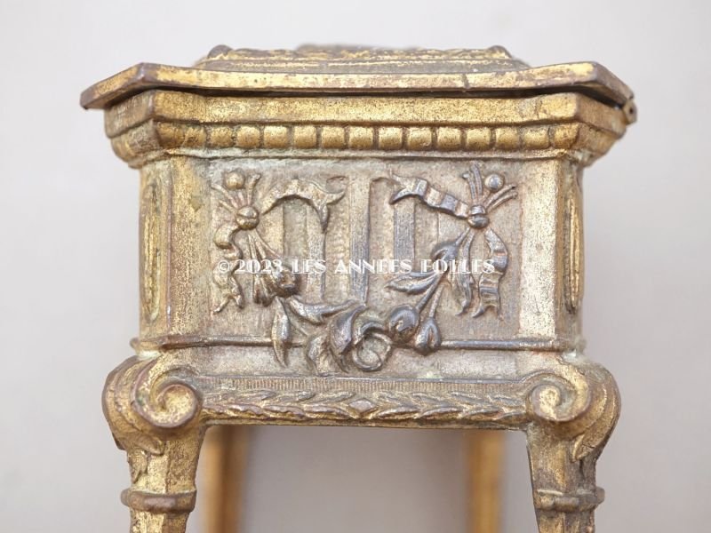 画像12: アンティーク 薔薇&リボンのガーランドのジュエリーケース ルイ16世スタイル パウダーブルーのシルク製クッション