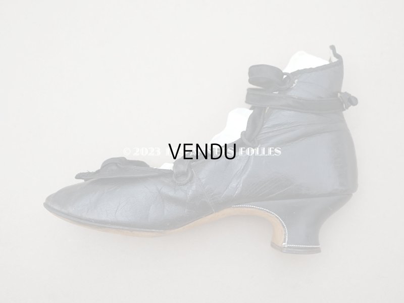 画像5: 19世紀末 アンティーク 大きなリボン付き  小さなレザーシューズ シルクサテンリボンのレースアップ