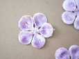 画像3: アンティーク 布花材料  ベルベットの花びらのセット ラヴェンダー　17ピースのセット 4.5cm (3)
