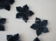 画像3: アンティーク 布花材料  ベルベットの花びらのセット 黒　29ピースのセット 2.8cm (3)