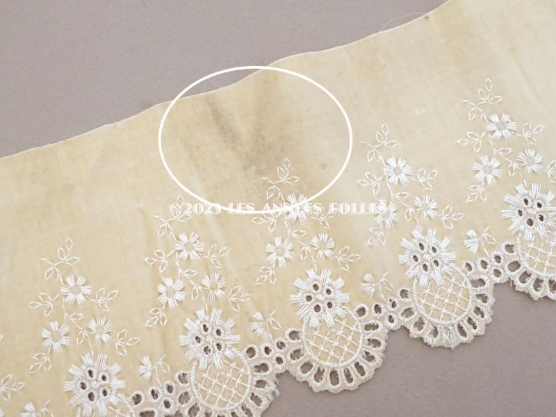 画像4: アンティーク シルク製 幅広 ベルベットのリボン 花刺繍＆透かし柄  アイボリー 　幅10.9cm