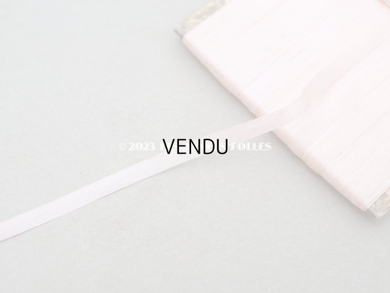 画像3: アンティーク  50m巻 リボン刺繍 & ロココトリム用 シルク製 リボン ベビーピンク 4mm幅  FAVEUR SOIE POUR BRODERIE - AU BON MARCHE -