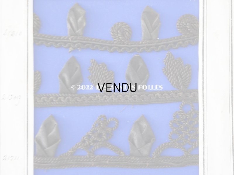 画像21: 19世紀 アンティーク パスマントリーのサンプラー ハードカバー