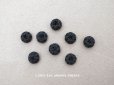 画像1: アンティーク ドール用 7.5mm シルク製 くるみボタン 極小 黒 8ピースのセット (1)