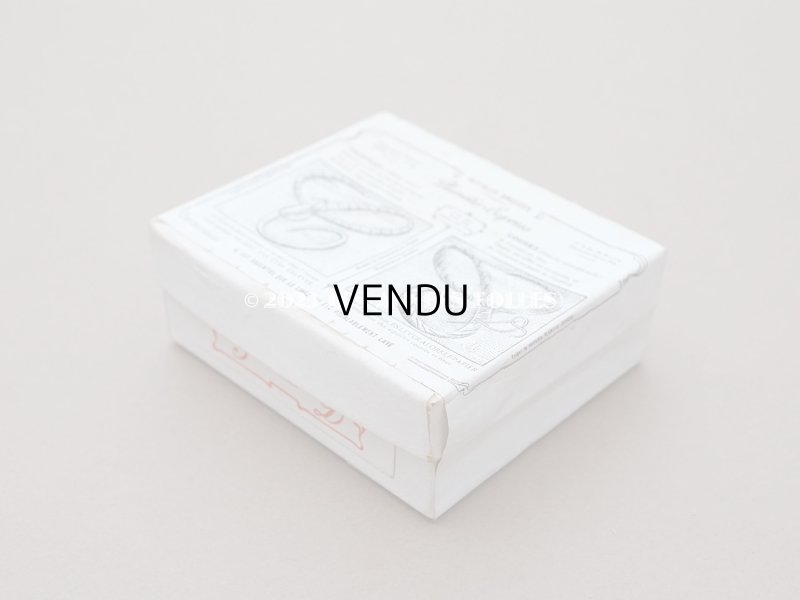 画像4: 1900年代 アンティーク イニシャル モノグラムの紙箱 10シート入り 【D】 -N°3- INITIALES BRODEES PLUMETIS-EXPRESS