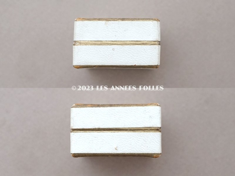 画像7: アンティーク  小さなジュエリーボックス オフホワイト ゴールドの縁取り