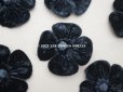 画像3: アンティーク 布花材料  ベルベットの花びらのセット 黒　15ピースのセット 5cm (3)