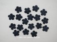 画像1: アンティーク 布花材料  ベルベットの花びらのセット 黒　18ピースのセット 4.3cm (1)