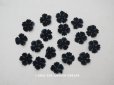 画像1: アンティーク 布花材料  ベルベットの花びらのセット 黒　17ピースのセット 4.2cm (1)