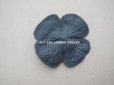 画像5: アンティーク 布花材料  ベルベットの花びらのセット 黒　15ピースのセット 5cm (5)