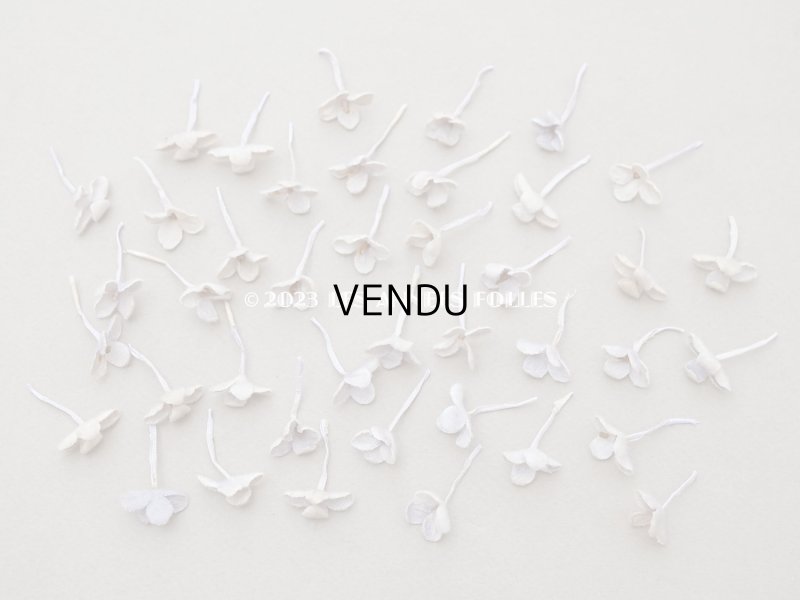 画像6: アンティーク 布花材料  小さなベルベットの花びらのセット 淡いラヴェンダー　42ピースのセット 