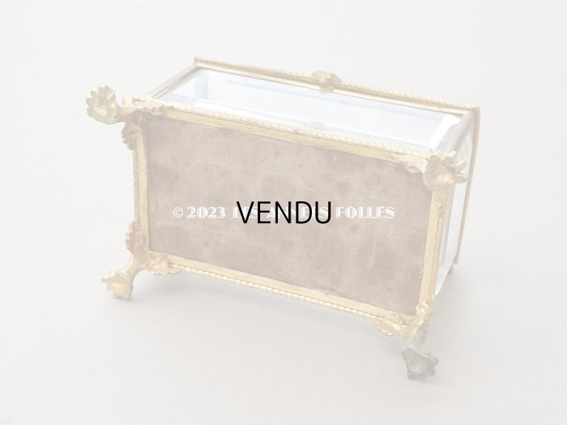 画像4: 19世紀 アンティーク クリスタルのジュエリーボックス カーキのシルク製クッション