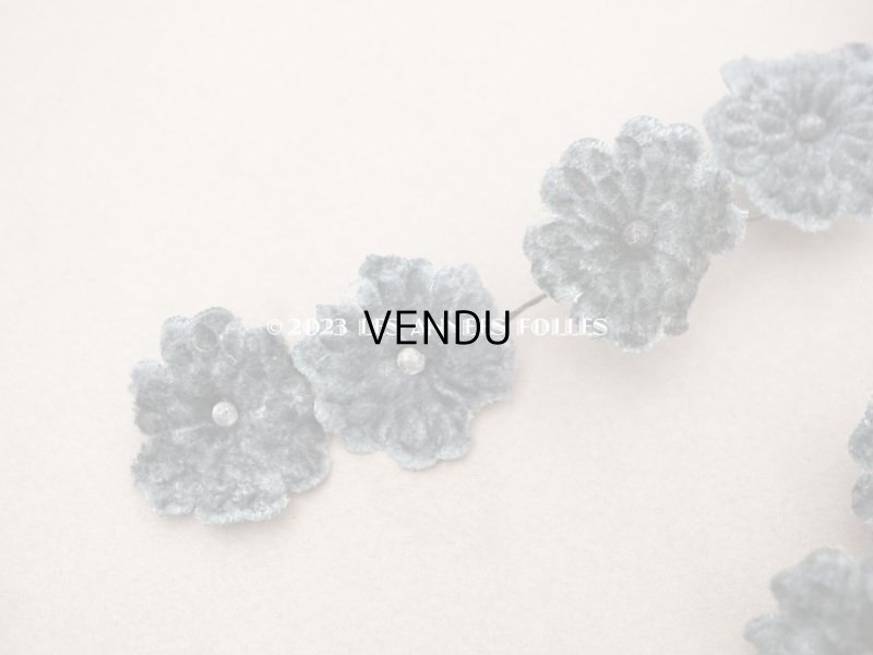 画像3: アンティーク ベルベットの布花 グレイ  2.5cm
