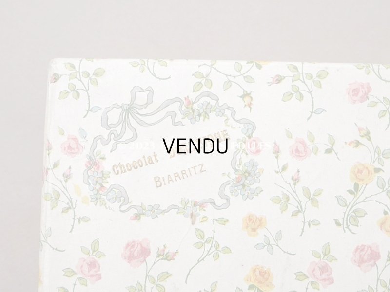 画像4: 【13周年セール対象外】アンティーク ピンクの薔薇模様のお菓子箱 チョコレートボックス CHOCOLAT DOMINIQUE BIARITZ