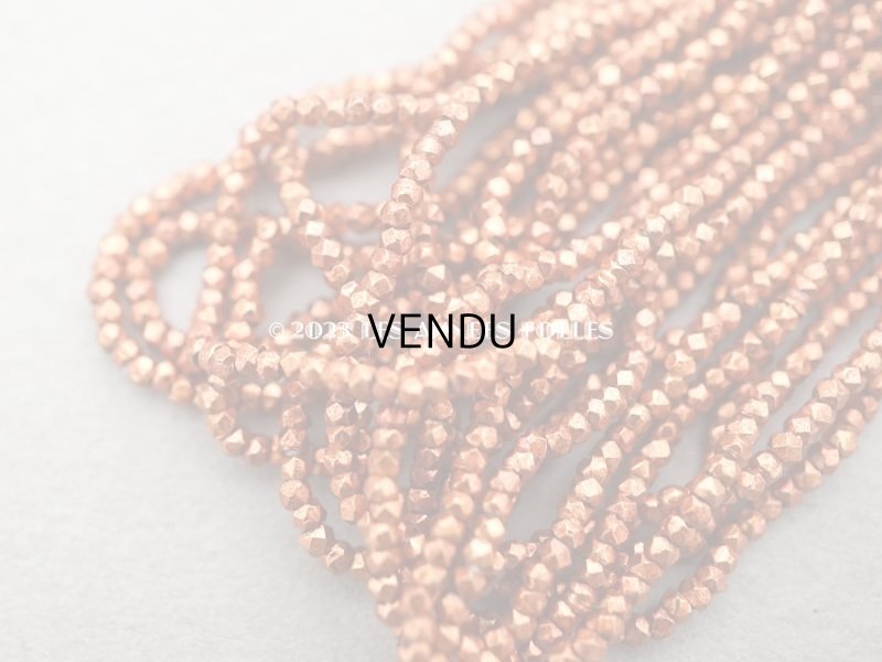 画像2: 1900年代 アンティーク 極小 メタル製 カット入り ビーズ 煉瓦色　メタルビーズ P5　