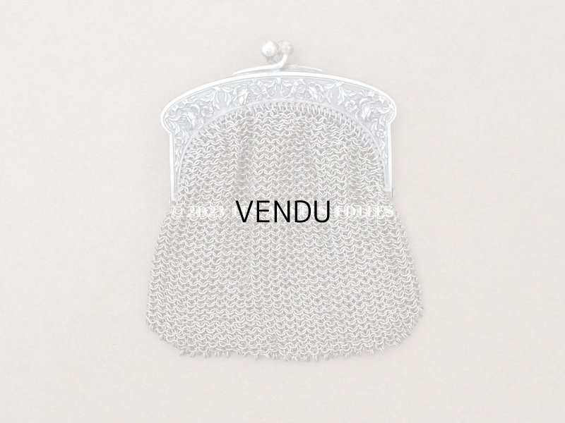 画像3: 【13周年セール対象外】1900年代頃　アンティーク シルバー製  薔薇＆リボンのガーランド柄 メタルメッシュのコインケース 仕切り付き コインパース