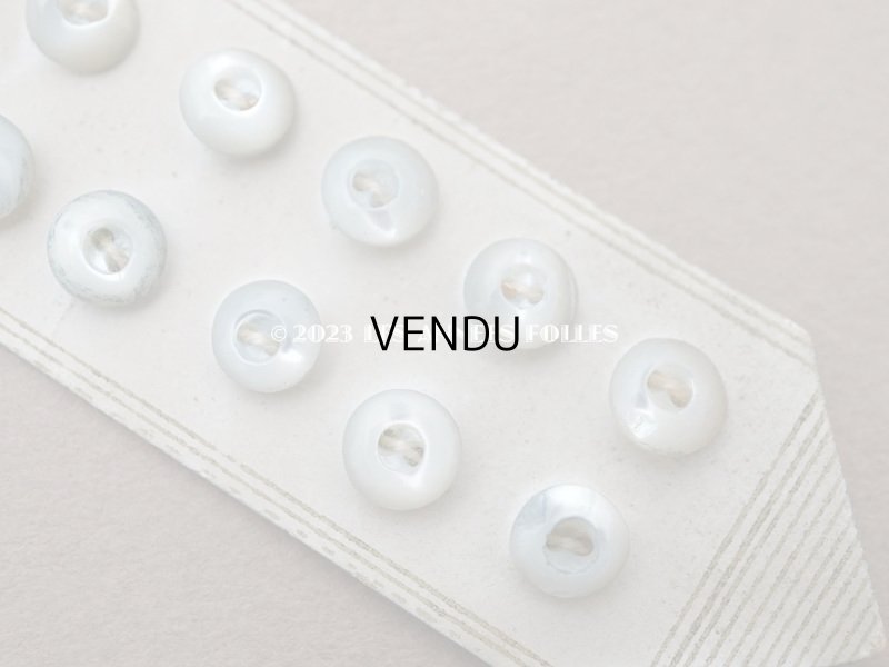 画像15: アンティーク マザーオブパール製 極小 ボタン 6mm 12ピース シェルボタン パウダーブルー